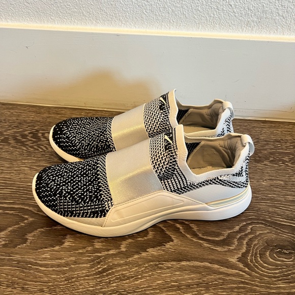 Apl sneakers - Picture 3 of 5